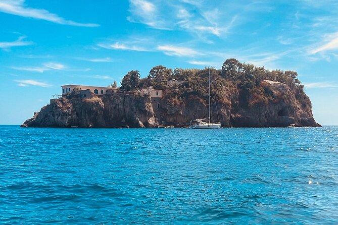 Amalfi Coast Small Group Boat Tour From Sorrento - Customer Reviews and Recommendations