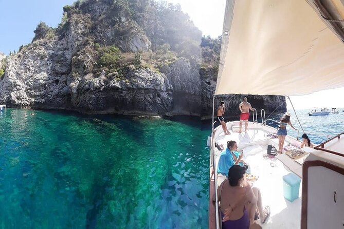 Boat Tour Giardini Naxos Taormina Isola Bella Blue Grotto