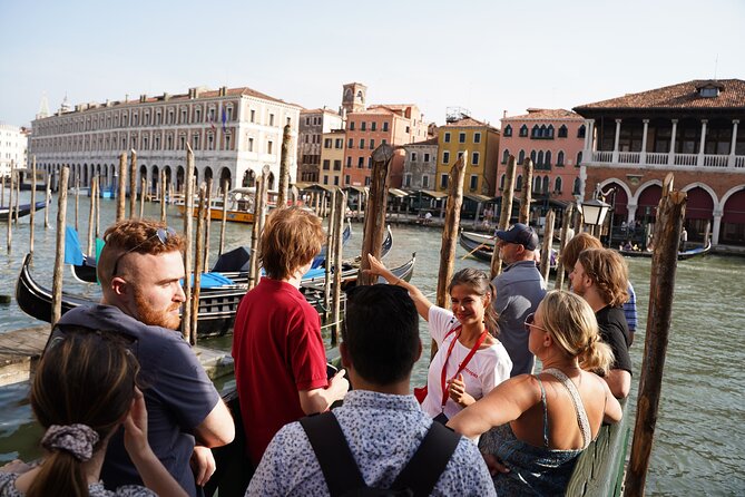 Experience Venice Like A Local: Small Group Cicchetti & Wine Tour - Tour Highlights