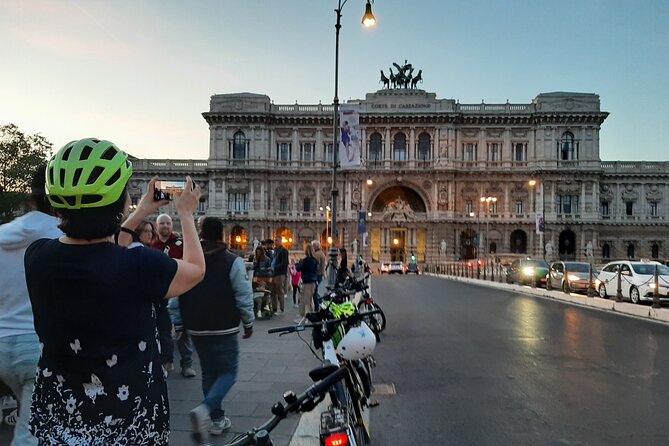 Rome by Night E-Bike Tour With Pizza Option