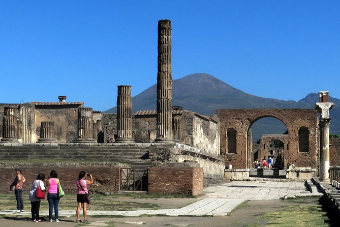 2 Hours Pompeii Tour With Local Historian - Ticket Included - Booking Information