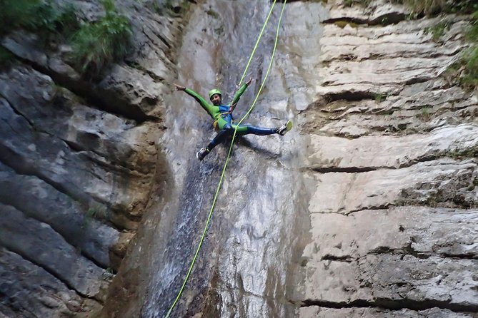 Canyoning "Gumpenfever" - Beginner Canyoningtour for Everyone - Booking Details for the Canyoning Tour