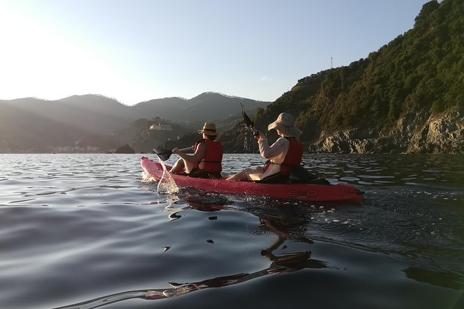 Cinque Terre Half Day Kayak Trip From Monterosso - Group Size and Skill Level