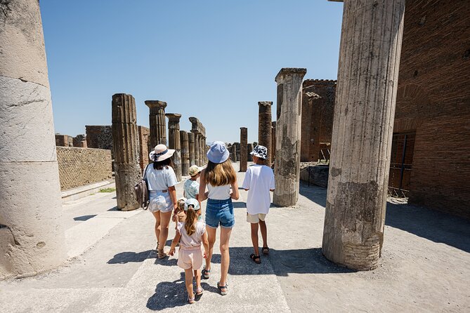Pompeii Day Trip From Rome With Mount Vesuvius or Positano Option - Tour Inclusions and Options