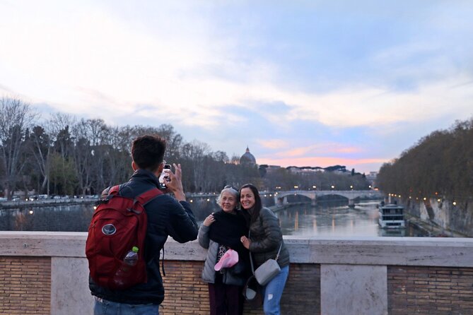 Rome Food Tour: Hidden Gems of Trastevere With Dinner & Wine - Local Dining Experience