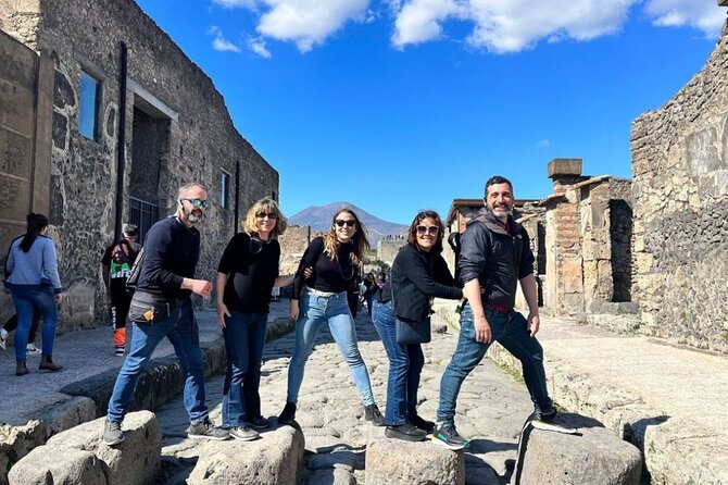 Rome to Pompeii Guided Tour With Wine & Lunch by High Speed Train - Logistics and Pricing