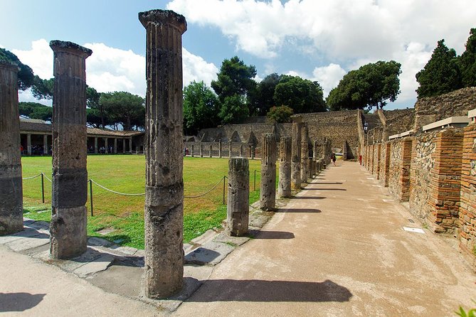 Complete Pompeii Skip the Line Tour With Archaeologist Guide - Booking Confirmation and Refund Policy