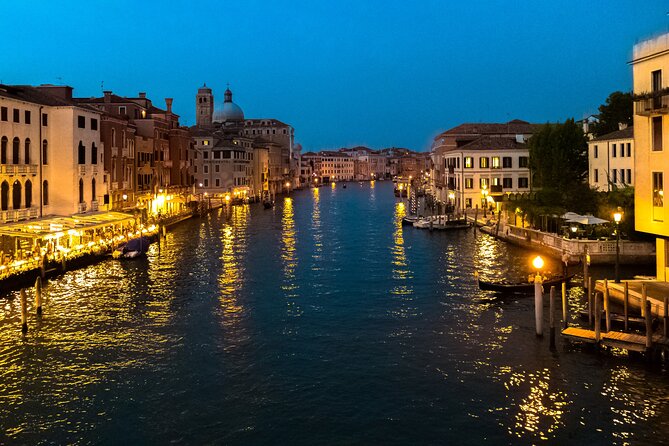 Highlights and Hidden Gems Night Tour in Venice - Pickup Details