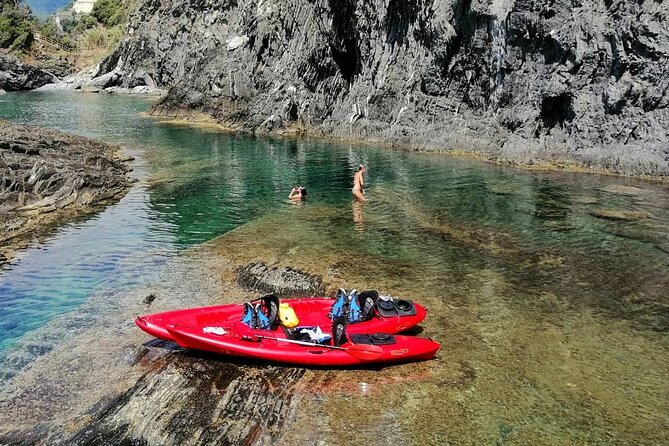 Kayak Experience With Carnassa Tour in Cinque Terre Snorkeling - Traveler Experience