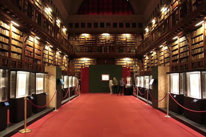 Pinacoteca Ambrosiana and Da Vincis Codex Atlanticus Admission in Milan - Ticket Information and Pricing