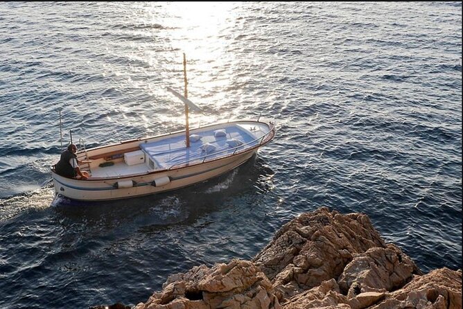 Private Tour in a Typical Capri Boat - Cancellation Policy