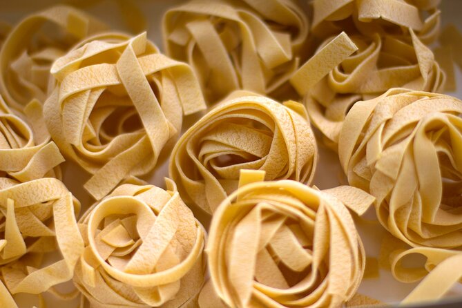 Rome: Fettuccine Pasta Class With Chef in the Heart of Trastevere - Value and Recommendations