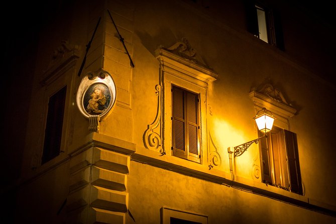 Rome Super Saver: Skip-The-Line Crypts and Catacombs Plus Ghost and Mystery Walking Tour - Notable and Memorable Guides