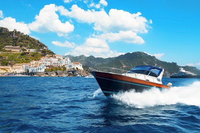 Small Group Boat Day Tour Cruise From Sorrento to Capri - Traveler Experience