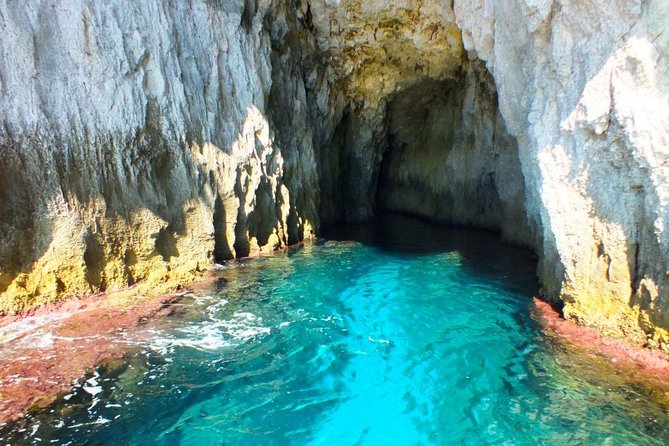 Small Group Boat Tour of Ortigia With Visits to the Caves and Swimming  - Sicily - Safety Guidelines