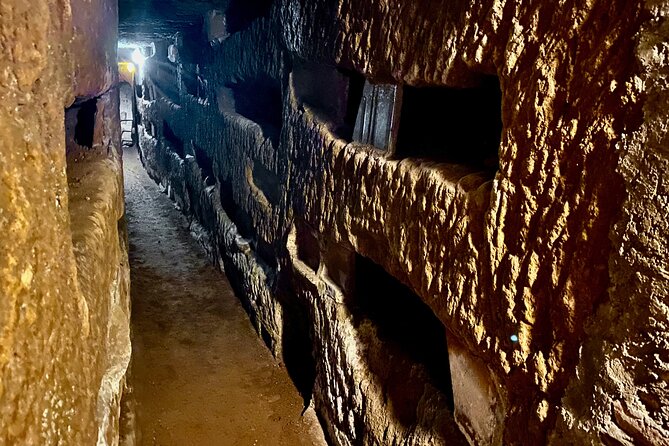 Small Group Express Tour of Roman Catacombs With Transfer - Tour Highlights and Experience Feedback