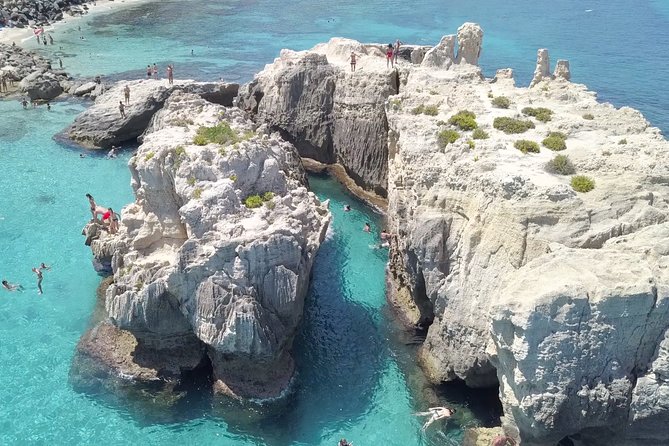 AMAZING BOAT TRIP From Tropea to Capo Vaticano - 6 to 12 People - Customer Support and Assistance Information