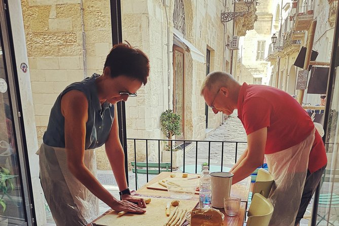 Orecchiette Cooking Class and Wine Tasting in Lecce - Positive Experiences