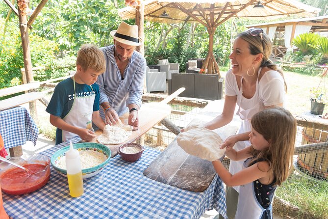 Pizza School With Wine and Limoncello Tasting in a Local Farm - Experience Highlights