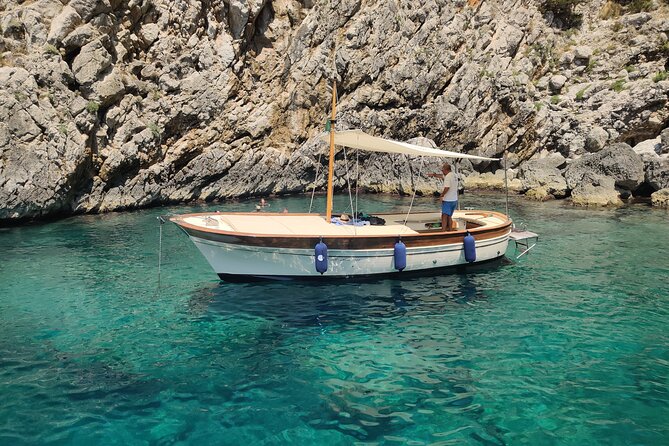 Private Tour in a Typical Capri Boat - Reviews and Testimonials