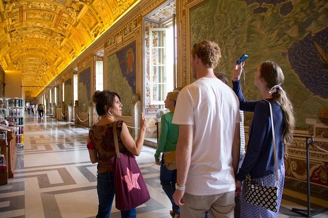 Skip-the-Line Vatican, Sistine Chapel & St. Peters Small Group - Tour Guides Recommendations
