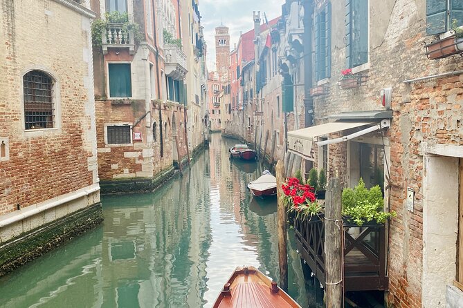 Venice: Jewish Ghetto & Cannaregio Area Food Tour: Pasta Wine Gelato and More! - Tips for Maximizing Your Food Tour Experience