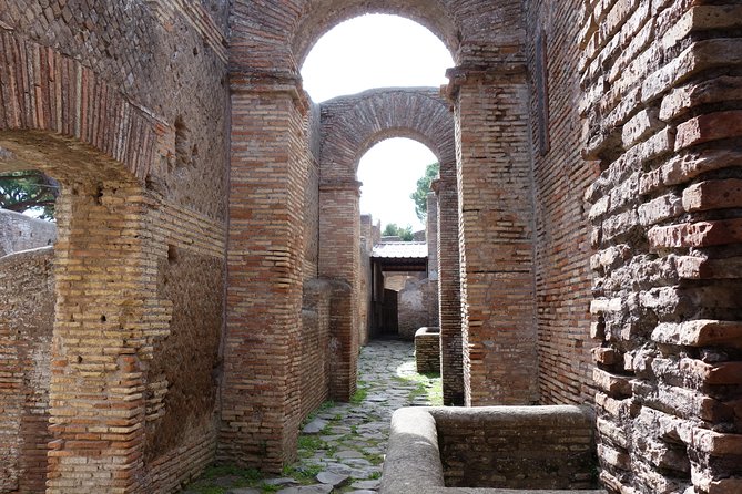 Ancient Ostia Antica Semi-Private Day Trip From Rome by Train With Guide - Tour Reviews