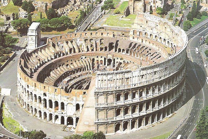 Flavian Amphitheater Colosseum Tour - Group Size