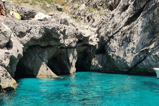 Private Tour in a Typical Capri Boat - Directions