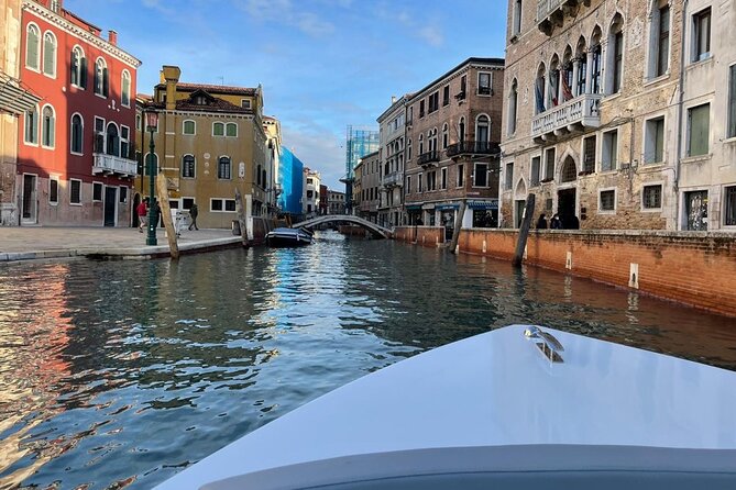 Venice: The Hidden Canals on Electric Boat - Positive Experiences