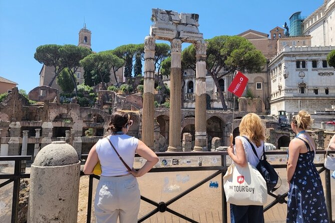 Rome in a Day Small Group Tour With Vatican and Colosseum - Tour Guide Highlights