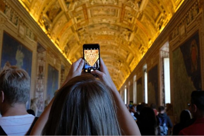 Skip the Line: Vatican Museum, Sistine Chapel & Raphael Rooms Basilica Access - Challenges Faced