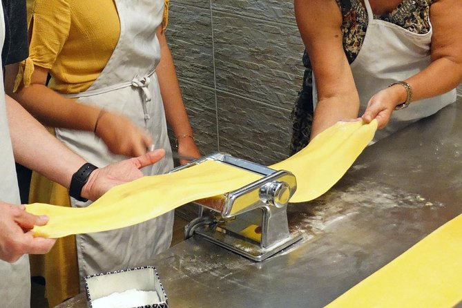 Handmade Italian Pasta Cooking Course in Florence - Location and Accessibility