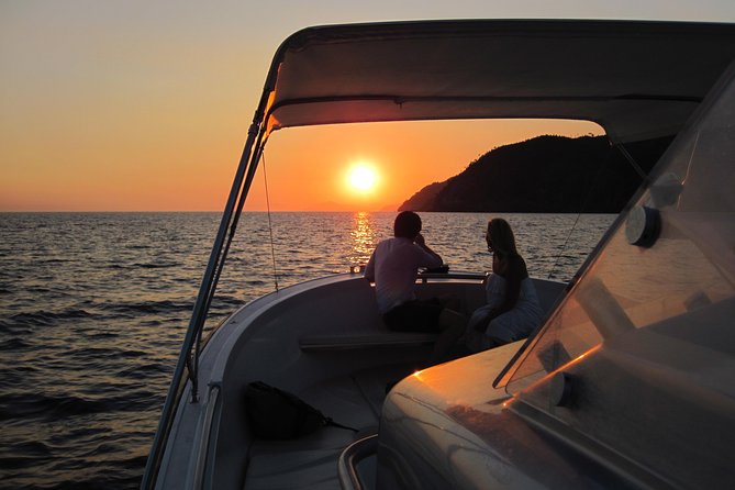 Cinque Terre Sunset Boat Tour Experience - Additional Tips for the Tour