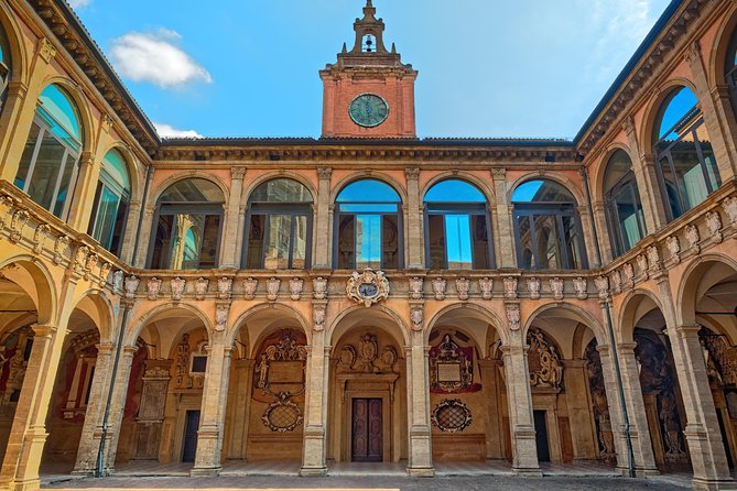 Bologna City Walking Tour - Just The Basics