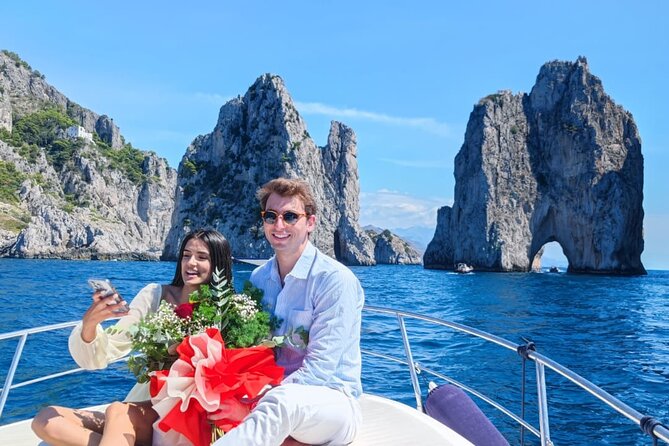 Capri All Inclusive Boat Tour City Visit - Just The Basics