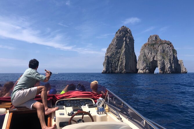 Capri Boat Tour Full Day - Just The Basics