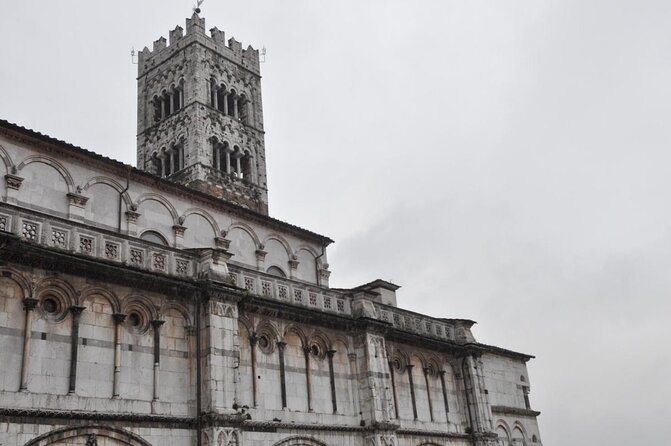 Discover Lucca's Secrets on a Guided Walking Tour - Just The Basics