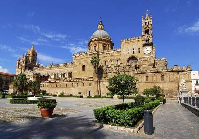 Markets and Monuments: Walking Tour and Street Food in Palermo - Just The Basics