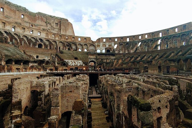 Rome: Colosseum Guided Tour With Roman Forum and Palatine Hill - Just The Basics