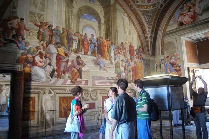 Skip-The-Line Vatican Tour With Sistine Chapel & St Peters - Just The Basics