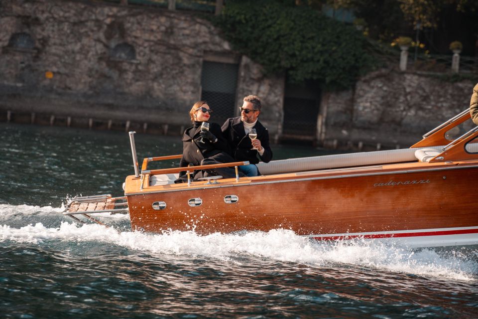 1 or 2-Hour Classic Wooden Boat Tour With Prosecco - Just The Basics