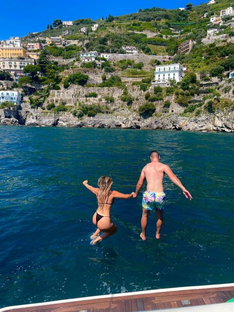Capri:Where Waves Whisper Secrets,Unveiling Seaside Splendor