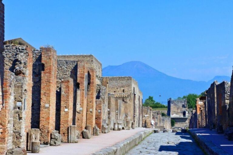 Day Trip From Rome to Pompeii