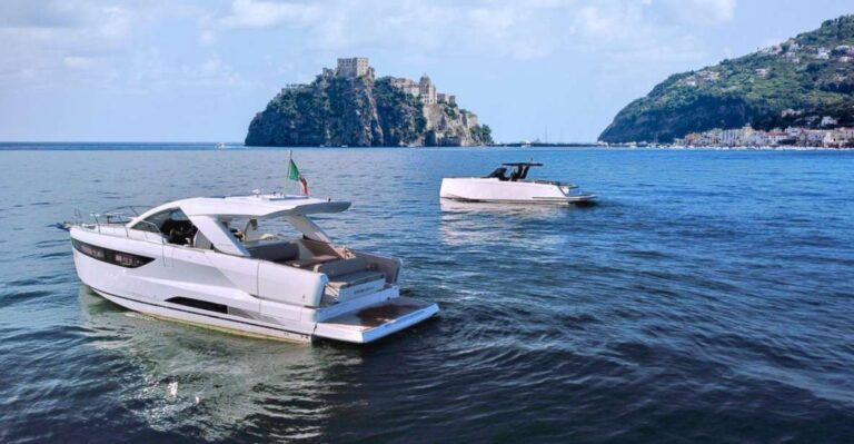 From Naples: Ischia+Procida Private Boat Exclusive Tour