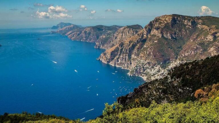 Full Day Private Boat Tour of Amalfi Coast From Sorrento