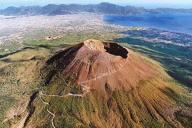 Mt Vesuvius and Pompeii Tour by Bus From Sorrento - Tour Duration and Details