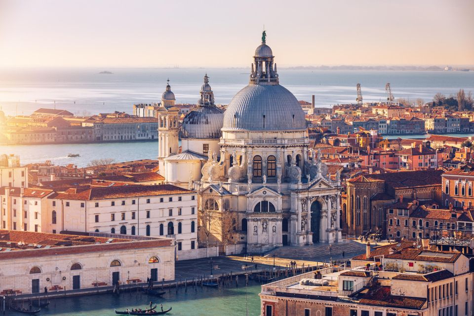Perfect Private Venice Tour With Gondola Photoshoot - Tour Details