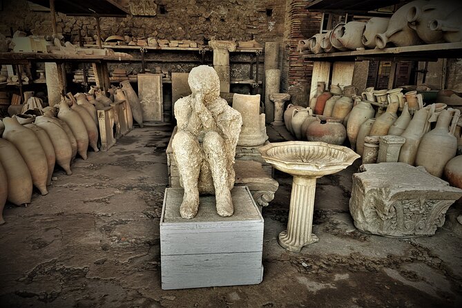 Pompeii Tour of 2 Hours and 30 Minutes With Archaeological Guide - Tour Duration and Inclusions
