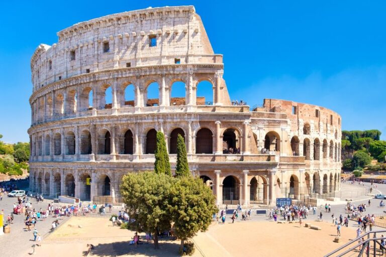 Rome: Colosseum Arena, Roman Forum, and Palatine Hill Tour